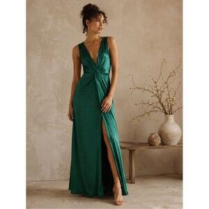 NEW Lulus Perfect Refinement Emerald Green Satin Sleeveless Pleated Maxi Dress